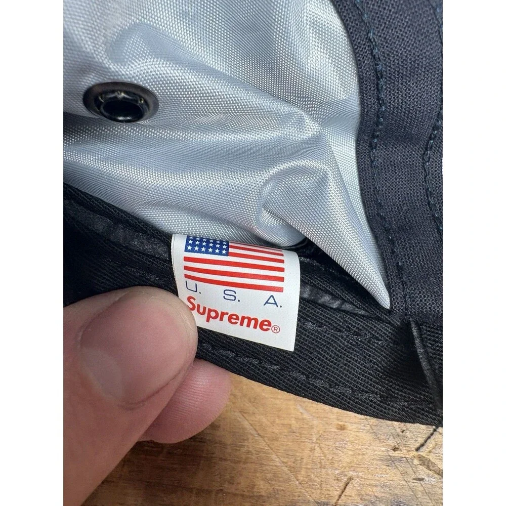 Supreme FW18 Reflective Teal Blue Camo Cap 5 Panel OSFM RARE Strapback USA - Picture 8 of 8